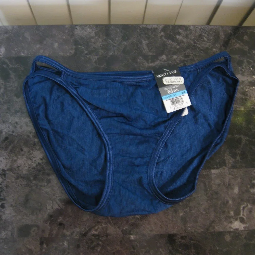NWT Vanity Fair navy blue Illumination bikini panties 5 S
